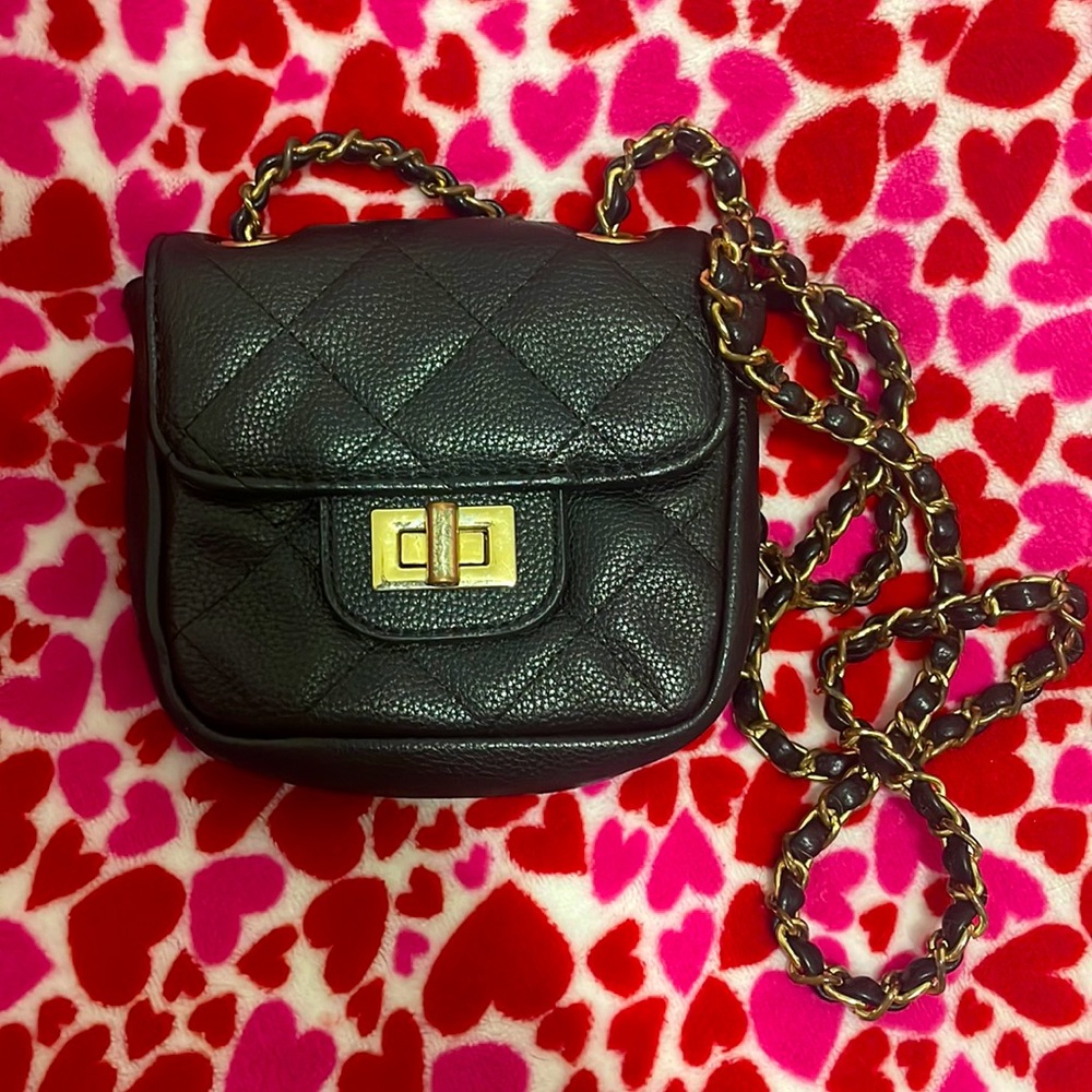 Black cross bag
